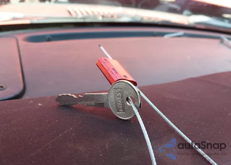 1987 Ford Ranger из США, поврежденный, VIN 1FTBR10A0HUB96006